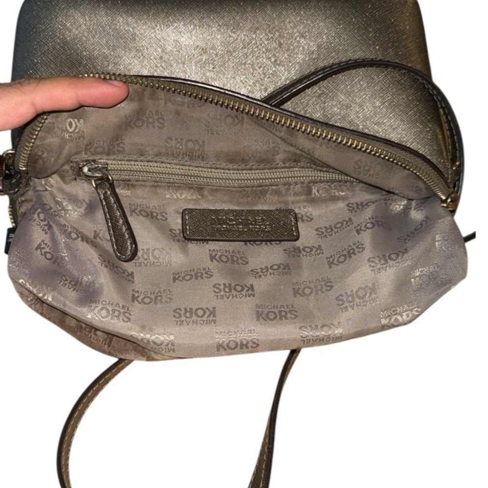 REHAB Michael Kors Cindy Metallic Leather Dome Crossbody Bag - Picture 5 of 9